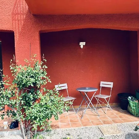 Apartment Romantique Entre Et Montagne